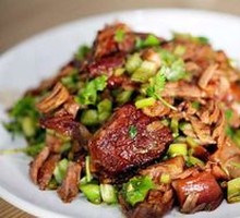 Crispy Pancake with Pork Shank