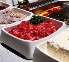 Spicy Sliding Beef with Noodles