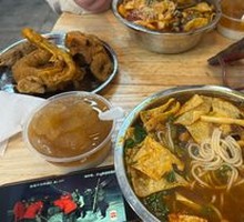Stinky Tofu with Luosifen