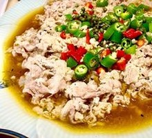 Tender Beef with Sauce
