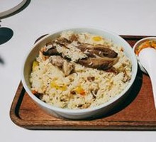 Hand-Grabbed Rice