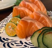Flame-Grilled Salmon Rolls