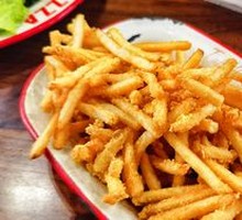 Salted Egg Yolk Potato Sticks