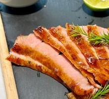 Charcoal-Grilled Pork Neck Meat