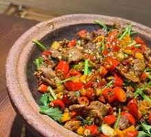 Stir-Fried Beef with Yellow Onion