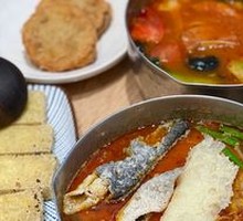 Spicy Soul Noodle Soup with Fried Sauce