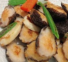 Bamboo Shoots with Flower-stuffed Morels