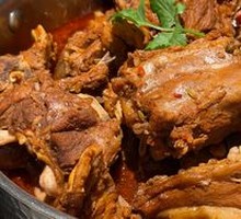Spicy Lamb Spine Hot Pot