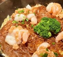 Garlic Noodles with Shrimp