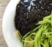 Zhajiangmian