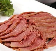 Scallion Stir-Fried Donkey Meat