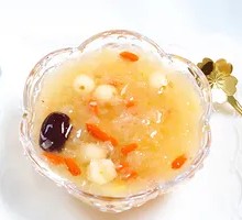 Tremella Mushroom and Red Date Soup