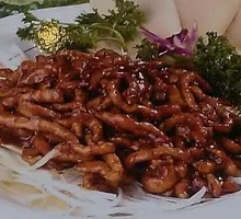 Beijing-style Shredded Pork in Soy Sauce