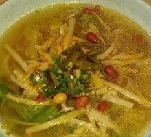 Bamboo Shoots Stir-Fried with Rice Noodles