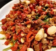 Stir-Fried Beef with Yellow Onion