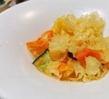 Cold-mixed Tremella Mushroom