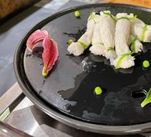 Special Bamboo Fungus with Fresh Shrimp Balls