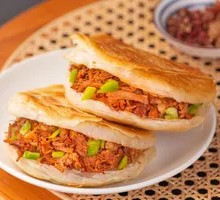 Tongguan Meat Sandwich