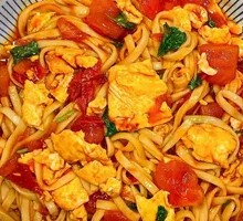 Tomato and Egg Noodles