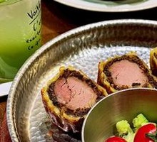 Wellington Steak