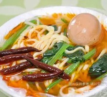 Thin Noodles with Beef Sauce