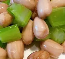 Celery with Peanut
