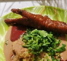 Braised Chicken Feet with Tiger Skin