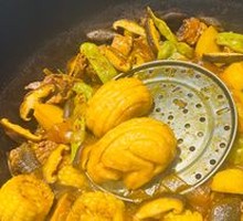 Stewed Chicken in Iron Pot