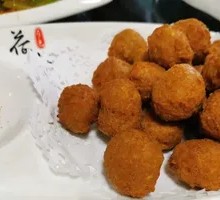 Crispy Fried Meatballs
