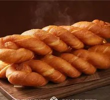 Crispy Fried Dough Twists