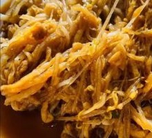 Shredded Pork with Sour Cabbage Noodles