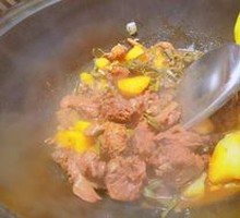 Chicken and Pork Bone Hot Pot