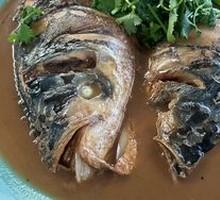 Bullfish Head with Pancakes