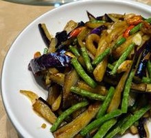 Eggplant and Green Beans Stir-fry
