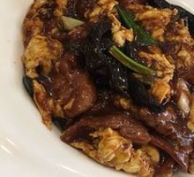 Sour Stir-Fried Egg with Wood Ear Mushrooms