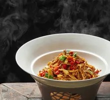Stir-fried Glutinous Rice with Bamboo Shoots
