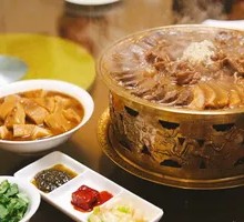 Beijing-style Braised Pork Hot Pot