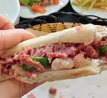 Authentic Donkey Meat Fire Cake
