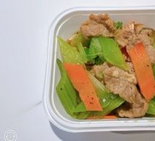 Celery and Beef Stir-fry