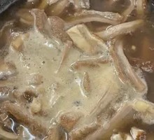 Braised Beef Tripe in Clay Pot