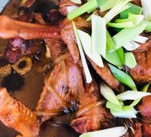 Stewed Chicken in Pot