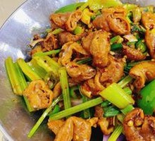 Spicy Pork Intestines Stir-fry