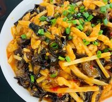 Fish-Flavored Shredded Pork