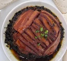 Preserved Vegetable Braised Pork