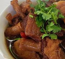 Braised Beef Tendon and Brain