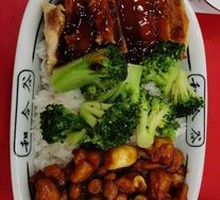 Kung Pao Chicken with Sauce Chicken Rice