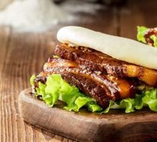 Meat-filled Flatbread