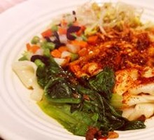 Traditional Oil-Poured Noodles