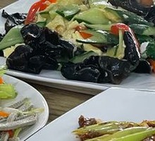 Egg Stir-Fried with Alfalfa