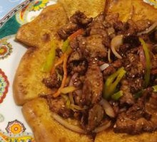 Naan Flatbread with Grilled Meat